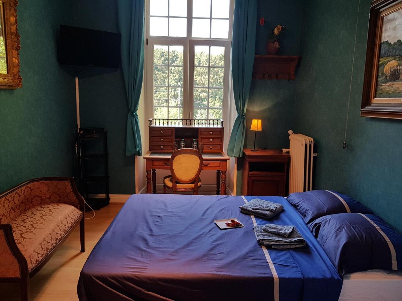 Chateau Lambert Moulinsart Hotel, Shuttle Airport, Long Term Parking, Snooker, Large Terrasse, Dinner, Breakfast Hotel Charleroi