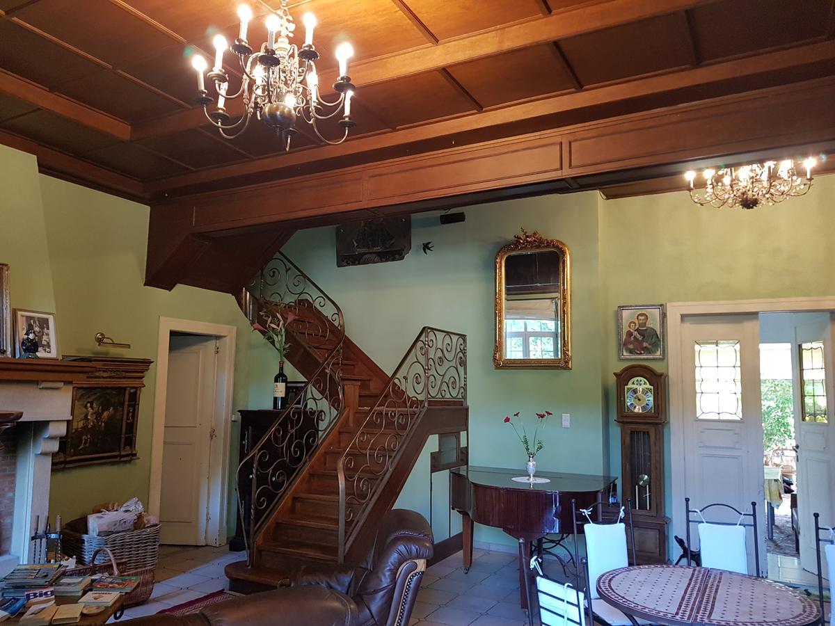 Chateau Lambert Moulinsart Hotel, Shuttle Airport, Long Term Parking, Snooker, Large Terrasse, Dinner, Breakfast Hotel